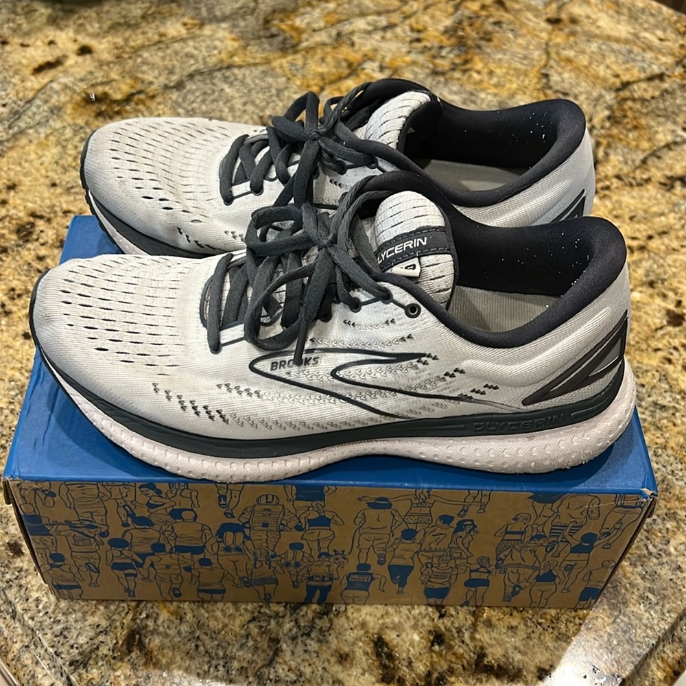 Brooks Glycerin 19 Shoes